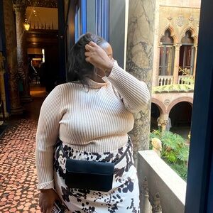 ASOS CURVE Cream Ribbed Turtle Neck Sweater🧁